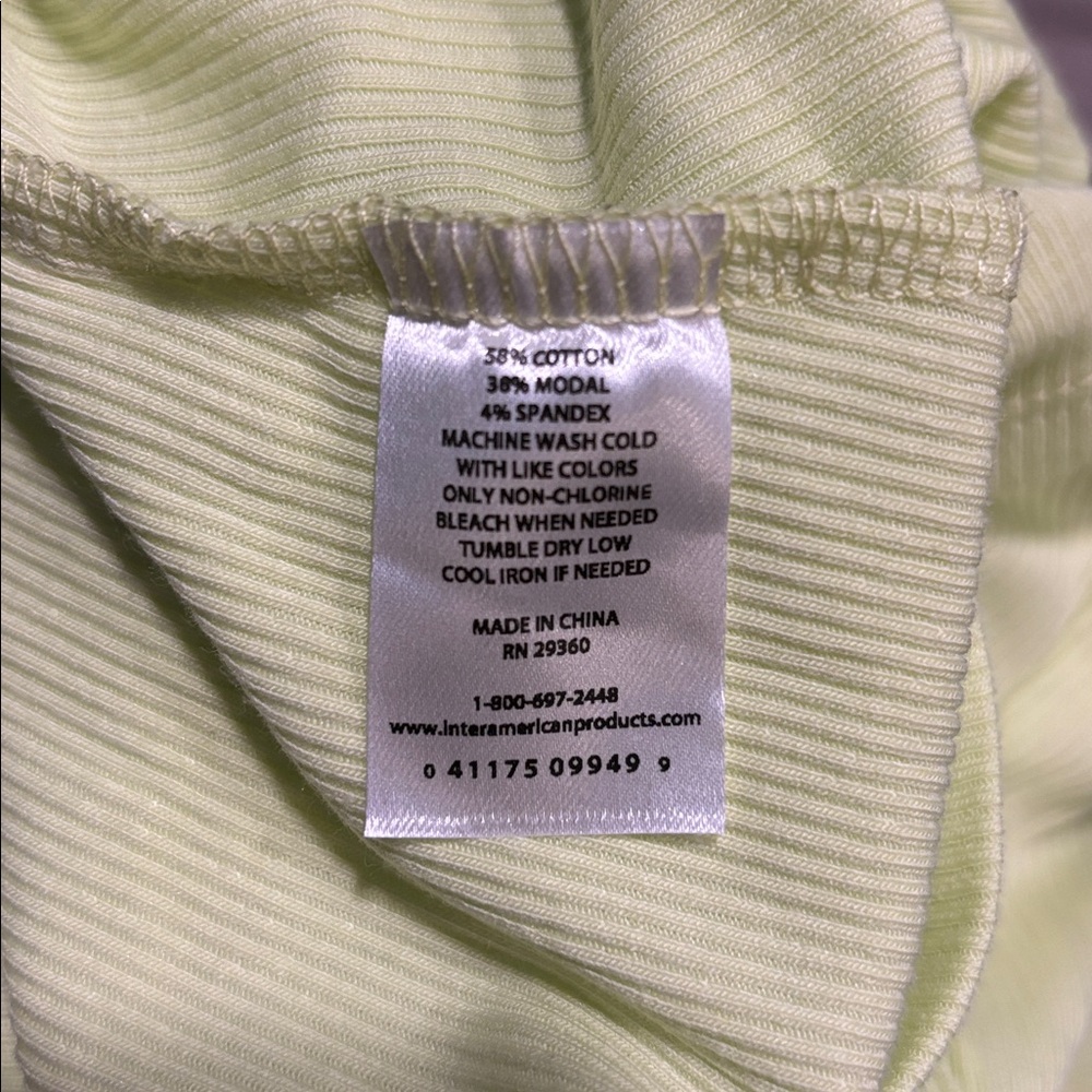 dip women’s bright green square neck ribbed short sleeve tee SZ Medium NWT - Picture 6 of 6